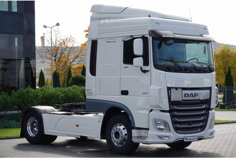 DAF XF 480 / SPACE CAB / I - PARK COOL / ALUFELGI / SPROWADZONY / PO - Tracteur routier: photos 2 DAF XF 480 / SPACE CAB / I - PARK COOL / ALUFELGI / SPROWADZONY / PO - Tracteur routier: photos 2