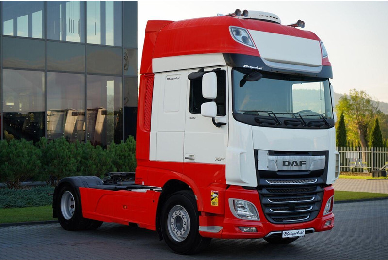DAF XF 530 / RETARDER / I-PARK COOL / SUPER SPACE CAB / - Tracteur routier: photos 1 DAF XF 530 / RETARDER / I-PARK COOL / SUPER SPACE CAB / - Tracteur routier: photos 1