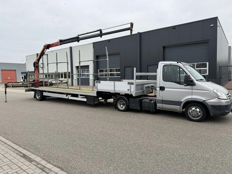 Iveco 35C180 - Tractor+Semi-trailer+crane - Tracteur routier: photos 2 Iveco 35C180 - Tractor+Semi-trailer+crane - Tracteur routier: photos 2