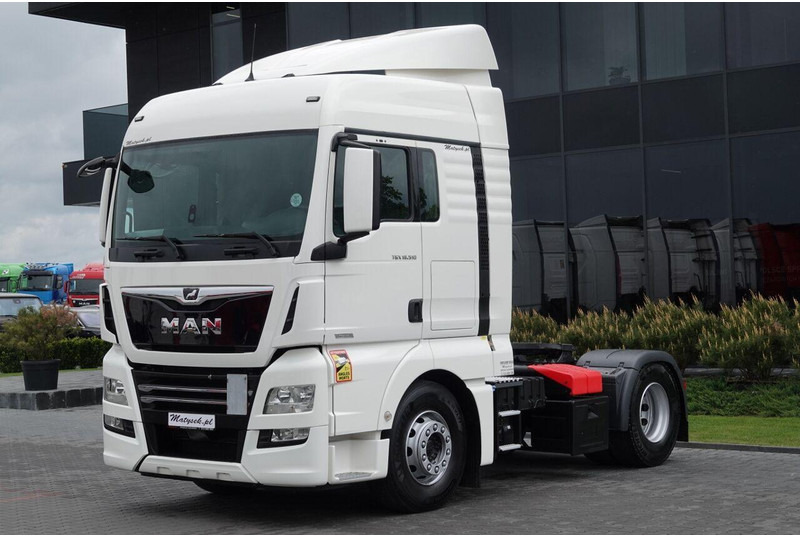 MAN TGX 18.510 / RETARDER / PEŁNY ADR / SPROWADZONY / PO KONTRAKCIE - Tracteur routier: photos 4 MAN TGX 18.510 / RETARDER / PEŁNY ADR / SPROWADZONY / PO KONTRAKCIE - Tracteur routier: photos 4