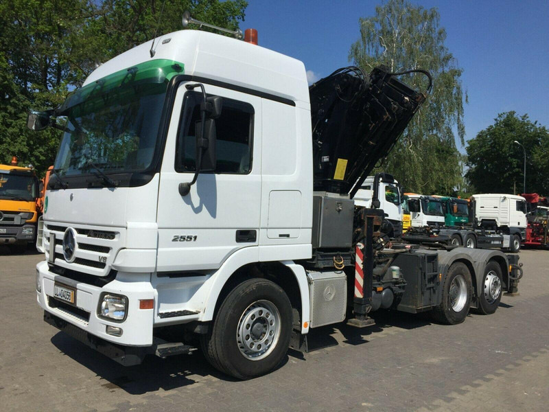 Mercedes-Benz ACTROS 2551 - Tracteur routier: photos 1 Mercedes-Benz ACTROS 2551 - Tracteur routier: photos 1