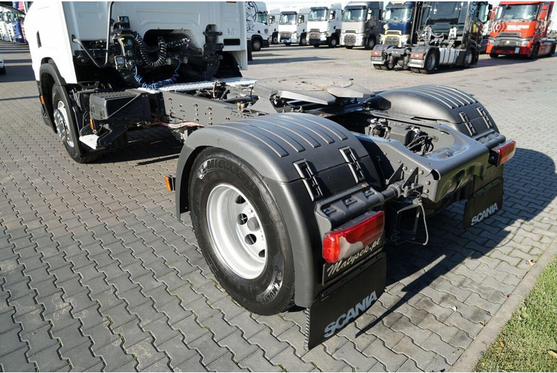 Tracteur routier Scania P 450 / RETARDER / HYDRAULIKA / NISKA KABINA: photos 12 Tracteur routier Scania P 450 / RETARDER / HYDRAULIKA / NISKA KABINA: photos 12