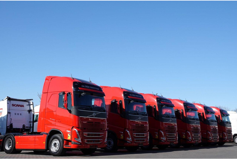 Volvo FH 500 / I-SAVE / XXL / I-PARK COOL NOWY MODEL / OPONY 100 % / - Tracteur routier: photos 1 Volvo FH 500 / I-SAVE / XXL / I-PARK COOL NOWY MODEL / OPONY 100 % / - Tracteur routier: photos 1