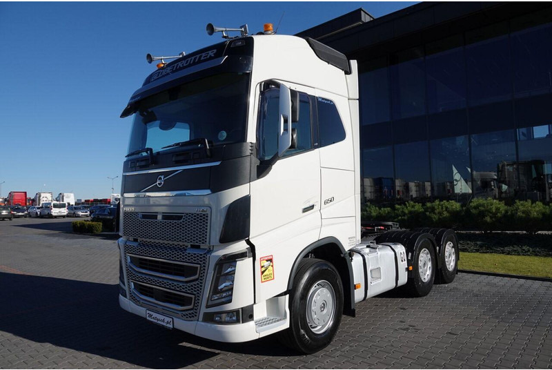 Volvo FH16 / 650 / 6x4 / HYDRAULIKA / I -PARK COOL / 3 OSIOWY CIĄGNIK - Tracteur routier: photos 5 Volvo FH16 / 650 / 6x4 / HYDRAULIKA / I -PARK COOL / 3 OSIOWY CIĄGNIK - Tracteur routier: photos 5