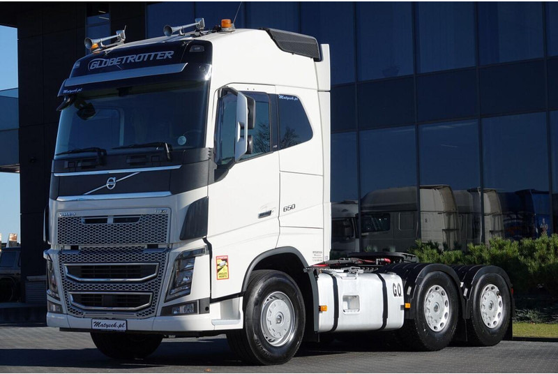 Volvo FH16 / 650 / 6x4 / HYDRAULIKA / I -PARK COOL / 3 OSIOWY CIĄGNIK - Tracteur routier: photos 4 Volvo FH16 / 650 / 6x4 / HYDRAULIKA / I -PARK COOL / 3 OSIOWY CIĄGNIK - Tracteur routier: photos 4