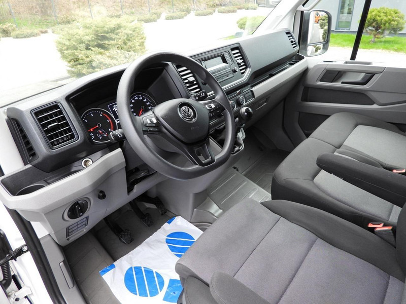Volkswagen CRAFTER PLANDEKA 10 PALET WEBASTO TEMPOMAT LEDY 180KM [ 045820 - Utilitaire rideaux coulissants (PLSC): photos 2 Volkswagen CRAFTER PLANDEKA 10 PALET WEBASTO TEMPOMAT LEDY 180KM [ 045820 - Utilitaire rideaux coulissants (PLSC): photos 2