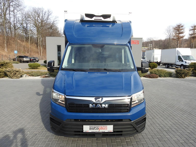 Volkswagen Crafter REGRIGERATOR BOX -5*C 8 PALLETS HEATING FUNCTION - Utilitaire frigorifique: photos 5 Volkswagen Crafter REGRIGERATOR BOX -5*C 8 PALLETS HEATING FUNCTION - Utilitaire frigorifique: photos 5