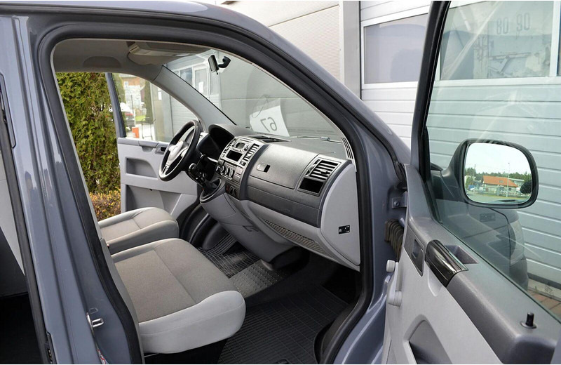 Minibus, Transport de personnes Volkswagen Transporter T5 9-sits 9 Person TOP: photos 17 Minibus, Transport de personnes Volkswagen Transporter T5 9-sits 9 Person TOP: photos 17