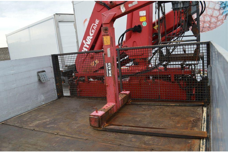 Volvo FE 18.280 - Camion plateau, Camion grue: photos 3 Volvo FE 18.280 - Camion plateau, Camion grue: photos 3