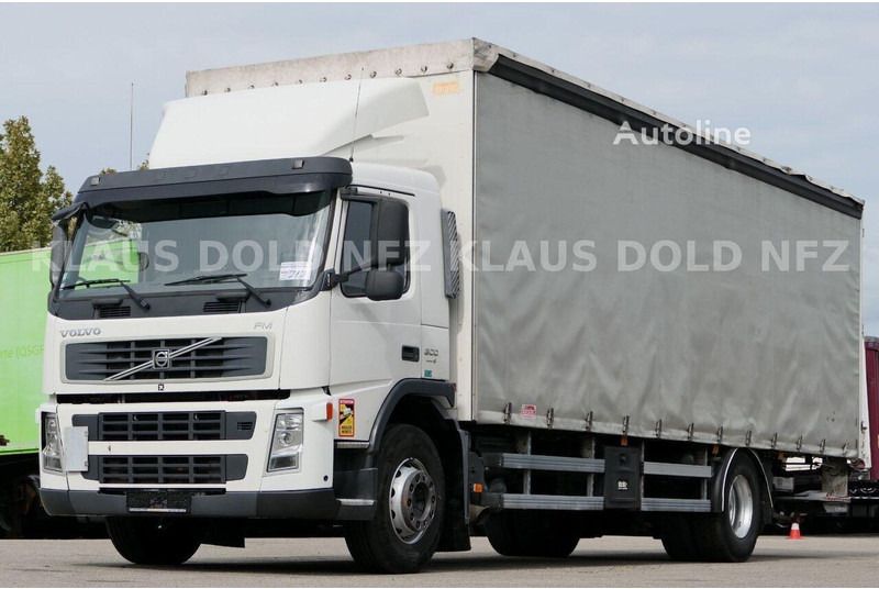 Volvo FM 300 - Curtain side truck - Camion à rideaux coulissants: photos 1 Volvo FM 300 - Curtain side truck - Camion à rideaux coulissants: photos 1