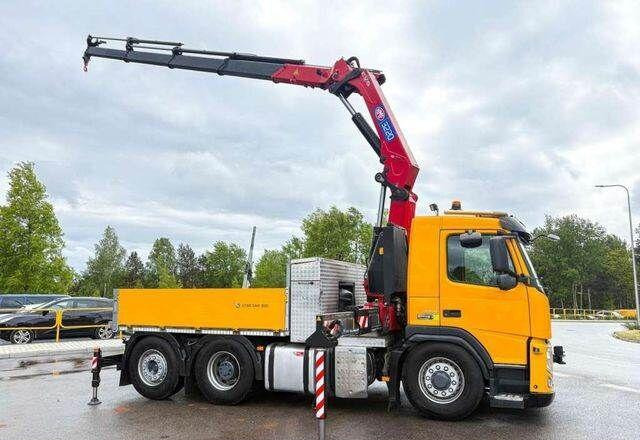 Volvo FM 460 6x4x4 HMF 3220 Crane HDS - Camion plateau, Camion grue: photos 4 Volvo FM 460 6x4x4 HMF 3220 Crane HDS - Camion plateau, Camion grue: photos 4