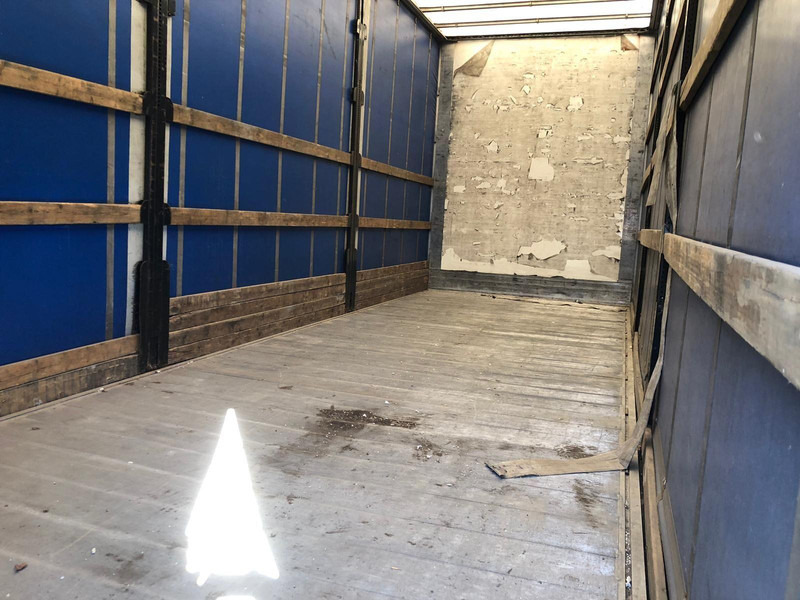 Spier Spermann ZPR4.5 Pritsche + Plane trailer - Remorque rideaux coulissants: photos 4 Spier Spermann ZPR4.5 Pritsche + Plane trailer - Remorque rideaux coulissants: photos 4