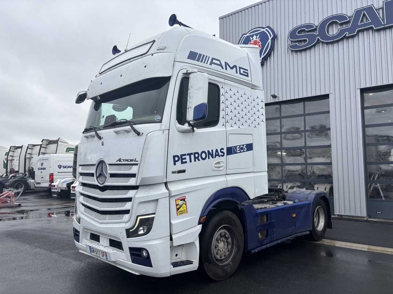 MERCEDES-BENZ ACTROS 1858 - Tracteur routier: photos 1 MERCEDES-BENZ ACTROS 1858 - Tracteur routier: photos 1