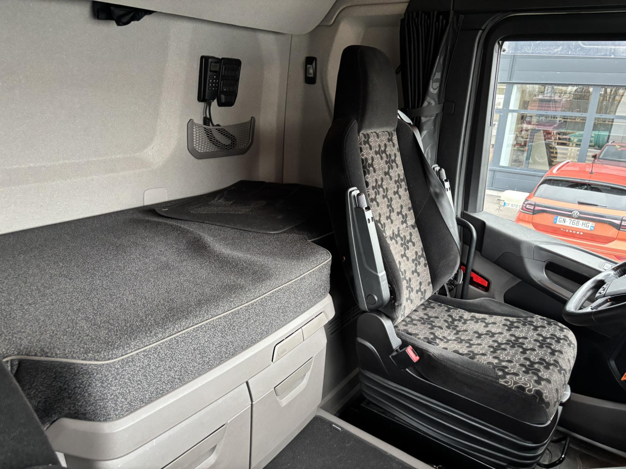 SCANIA R 500 A4x2NA - Tracteur routier: photos 3 SCANIA R 500 A4x2NA - Tracteur routier: photos 3