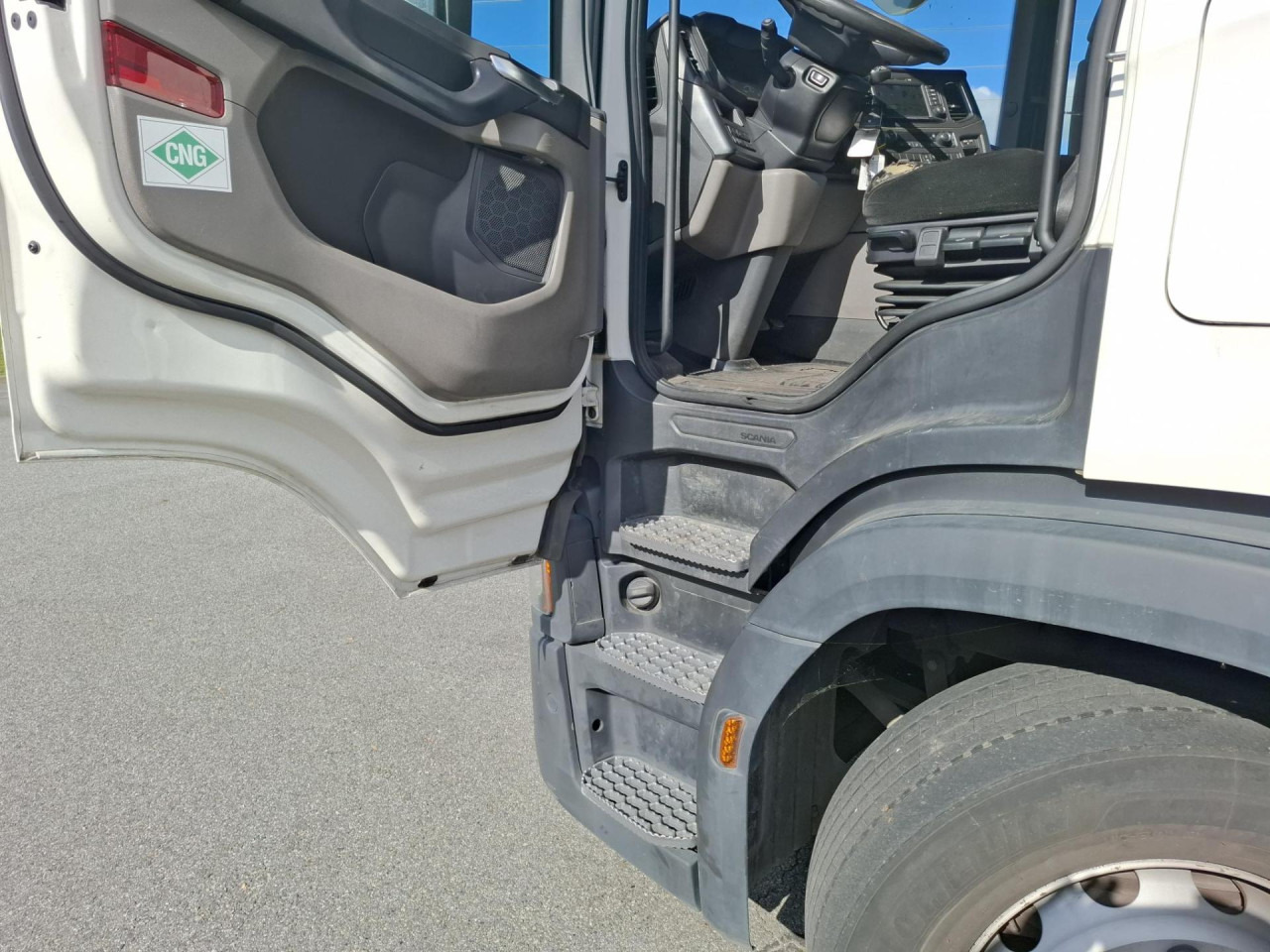 SCANIA SCANIA G410 A4x2 GNC - Tracteur routier: photos 2 SCANIA SCANIA G410 A4x2 GNC - Tracteur routier: photos 2