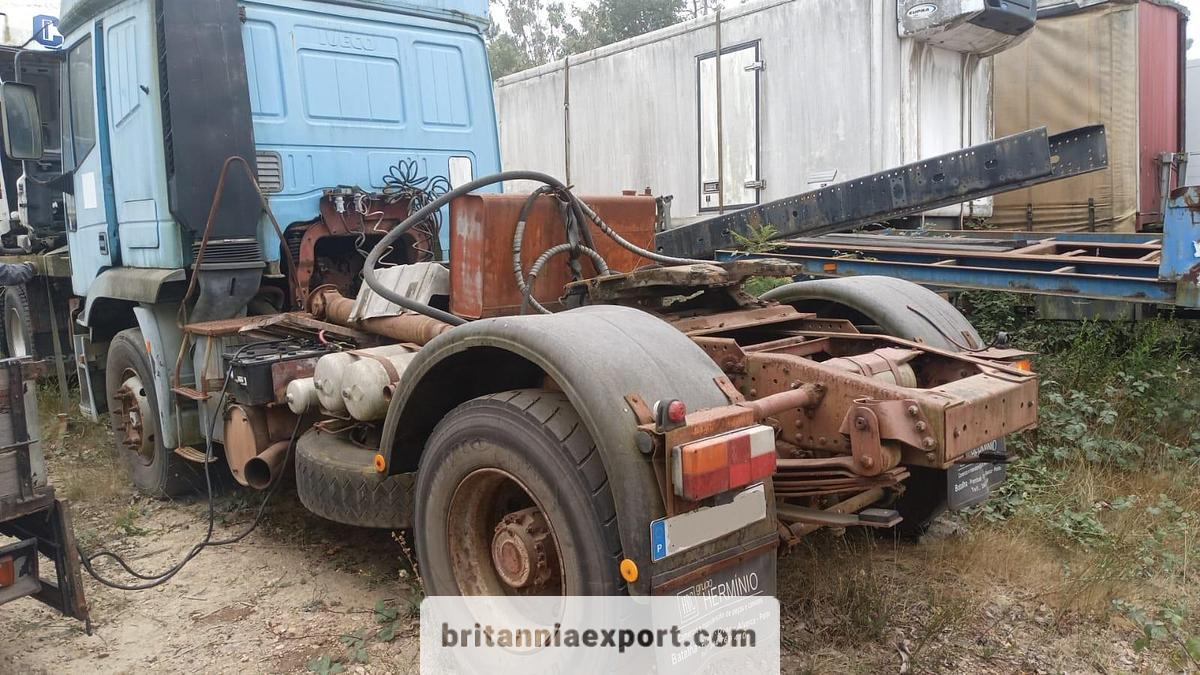 IVECO Eurotech 440E38 | Full Springs | Euro 2 | Hydraulics | Hub Reduction - Tracteur routier: photos 3 IVECO Eurotech 440E38 | Full Springs | Euro 2 | Hydraulics | Hub Reduction - Tracteur routier: photos 3