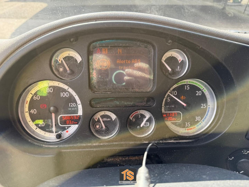 DAF FA LF55 220 - EURO 5 EEV - 12 TON - LADEBORDWAND - APK 08/2026 - BELGIUM TOP TRUCK - Camion fourgon: photos 3 DAF FA LF55 220 - EURO 5 EEV - 12 TON - LADEBORDWAND - APK 08/2026 - BELGIUM TOP TRUCK - Camion fourgon: photos 3