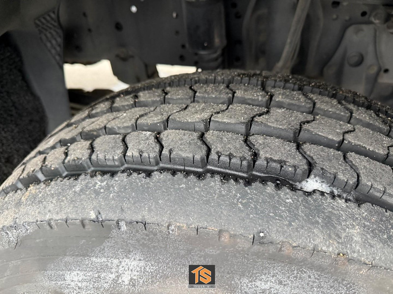 Mercedes-Benz ATEGO 1621 16 TONS - KOFFER/BOX - ORIGINAL KM - APK/TUV 05/2026 - TOP! - Camion fourgon: photos 5 Mercedes-Benz ATEGO 1621 16 TONS - KOFFER/BOX - ORIGINAL KM - APK/TUV 05/2026 - TOP! - Camion fourgon: photos 5