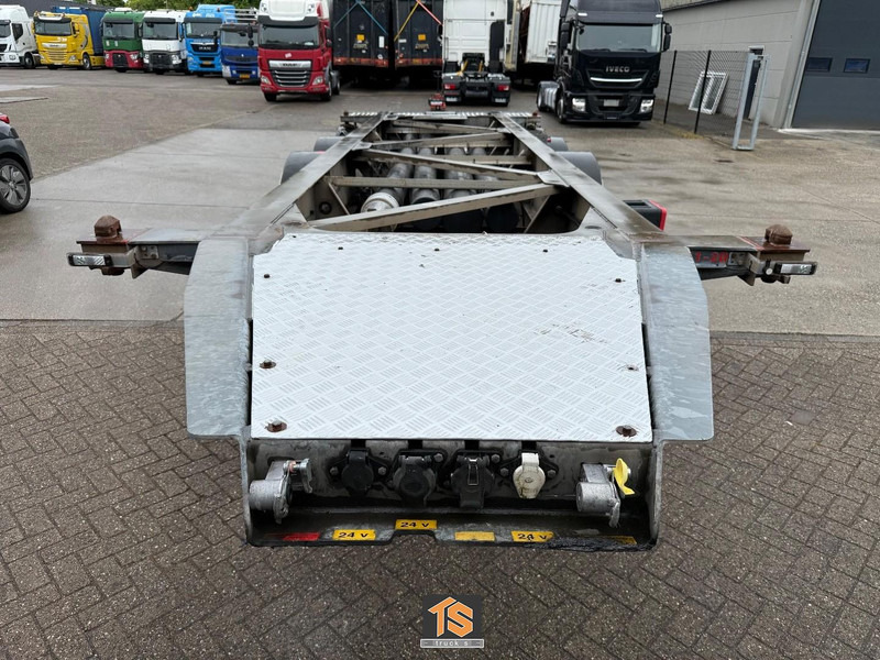 Van Hool 3B2013 20FT - ADR - MERCEDES AXLE - DRUM BRAKE - NL TOP TRAILER - 3x AVAILABLE! - Semi-remorque porte-conteneur/ Caisse mobile: photos 3 Van Hool 3B2013 20FT - ADR - MERCEDES AXLE - DRUM BRAKE - NL TOP TRAILER - 3x AVAILABLE! - Semi-remorque porte-conteneur/ Caisse mobile: photos 3