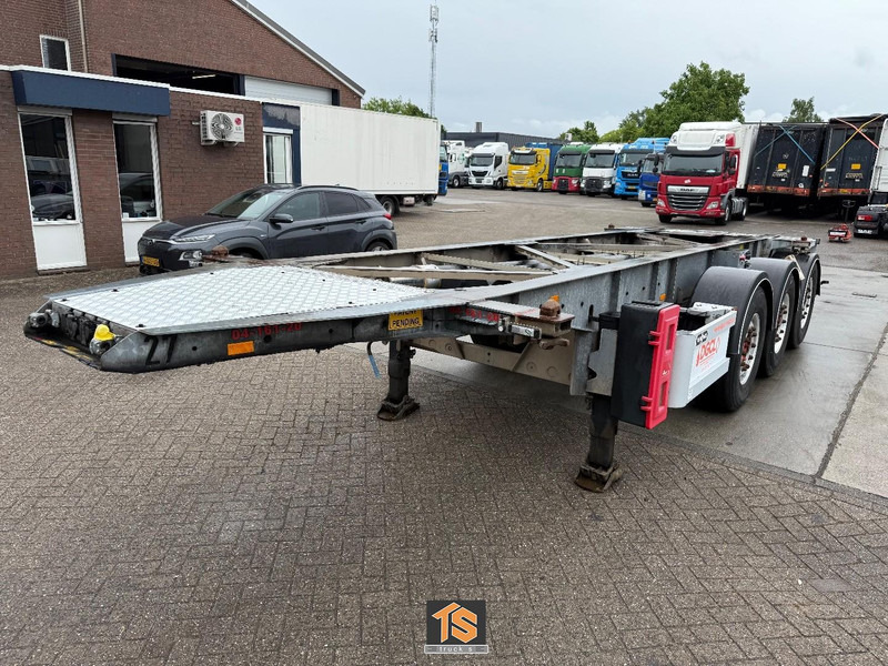 Van Hool 3B2013 20FT - ADR - MERCEDES AXLE - DRUM BRAKE - NL TOP TRAILER - 3x AVAILABLE! - Semi-remorque porte-conteneur/ Caisse mobile: photos 1 Van Hool 3B2013 20FT - ADR - MERCEDES AXLE - DRUM BRAKE - NL TOP TRAILER - 3x AVAILABLE! - Semi-remorque porte-conteneur/ Caisse mobile: photos 1