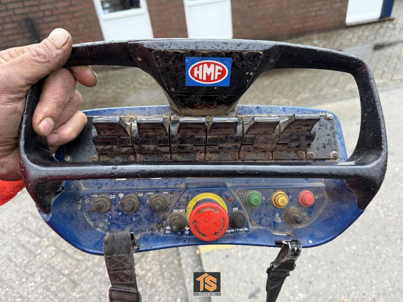 Volvo FM12 6X2R FAL8.0 RADT-A8 HIGH 420 - CRANE/KRAAN HMF1820 - MANUAL - NL TRUCK - TOP! - Camion plateau, Camion grue: photos 4 Volvo FM12 6X2R FAL8.0 RADT-A8 HIGH 420 - CRANE/KRAAN HMF1820 - MANUAL - NL TRUCK - TOP! - Camion plateau, Camion grue: photos 4