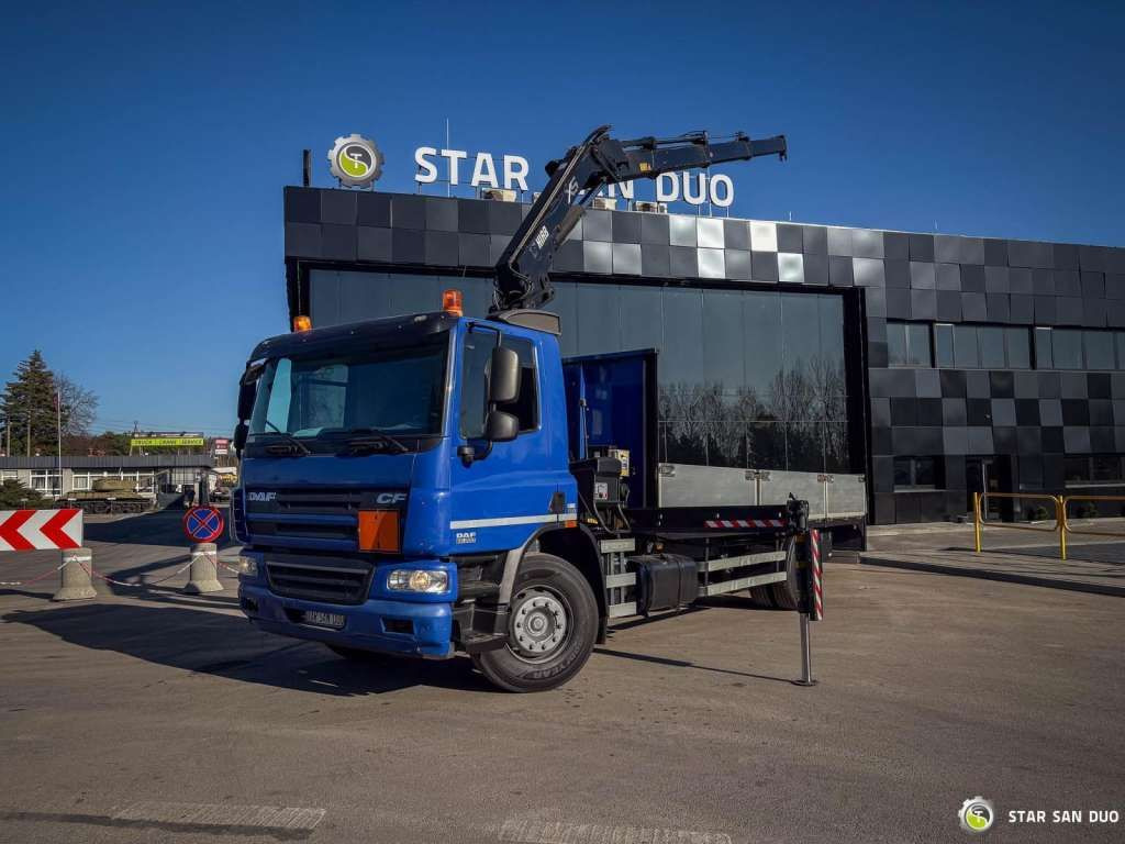 DAF CF 65 4x2 HIAB 144 E-3 HDS Crane Euro 5 - Camion grue: photos 3 DAF CF 65 4x2 HIAB 144 E-3 HDS Crane Euro 5 - Camion grue: photos 3