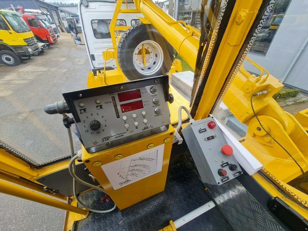 Grue mobile Mercedes-Benz 4x4 AD 14 CKD Euro 5 Cran KRAN: photos 14