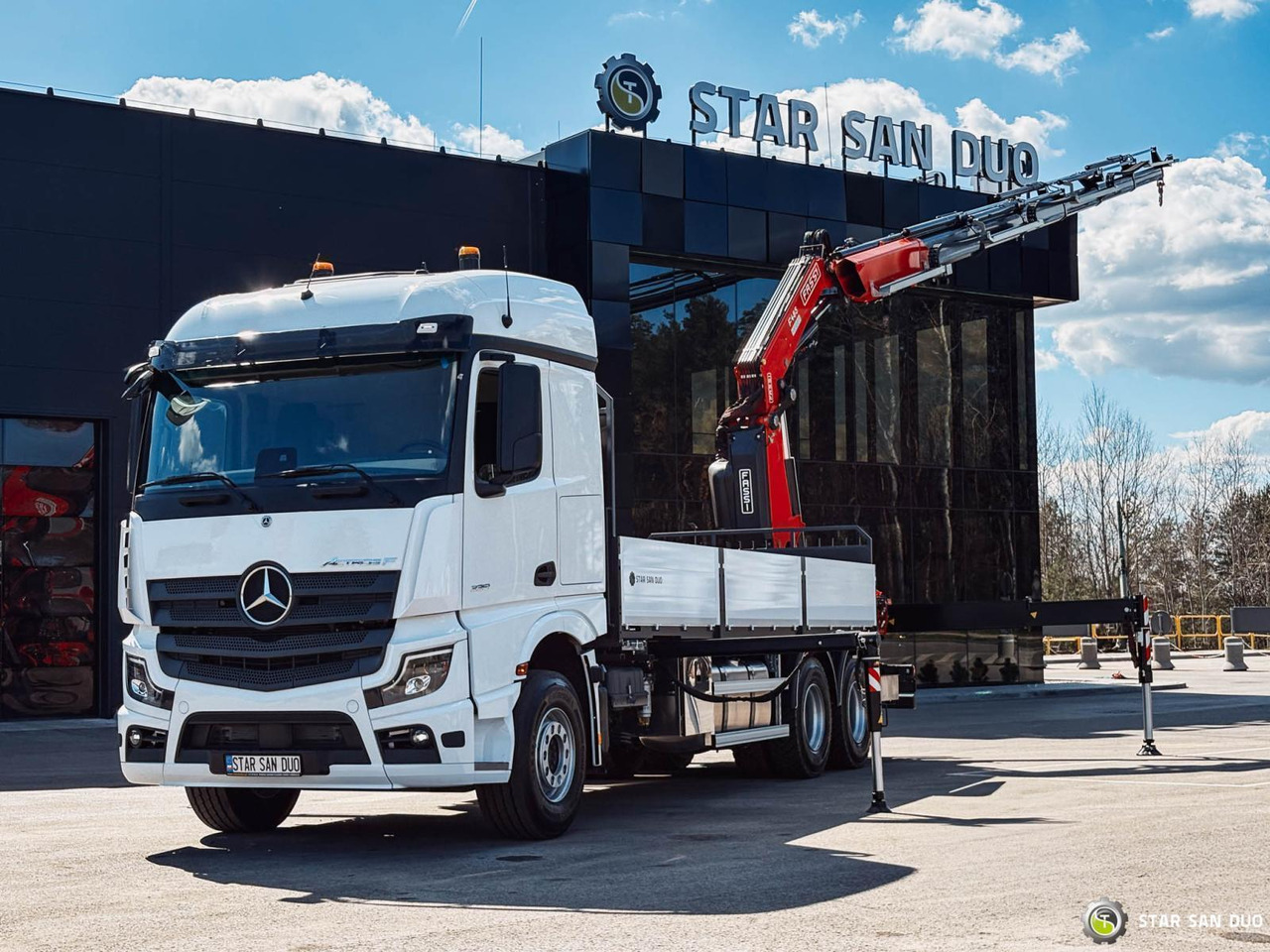 - Camion grue: photos 1 - Camion grue: photos 1