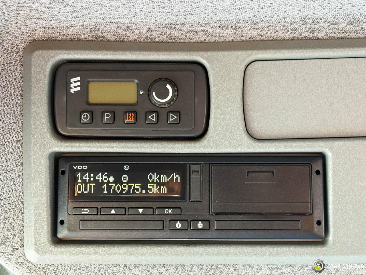 Camion avec nacelle : photos 17 Camion avec nacelle : photos 17