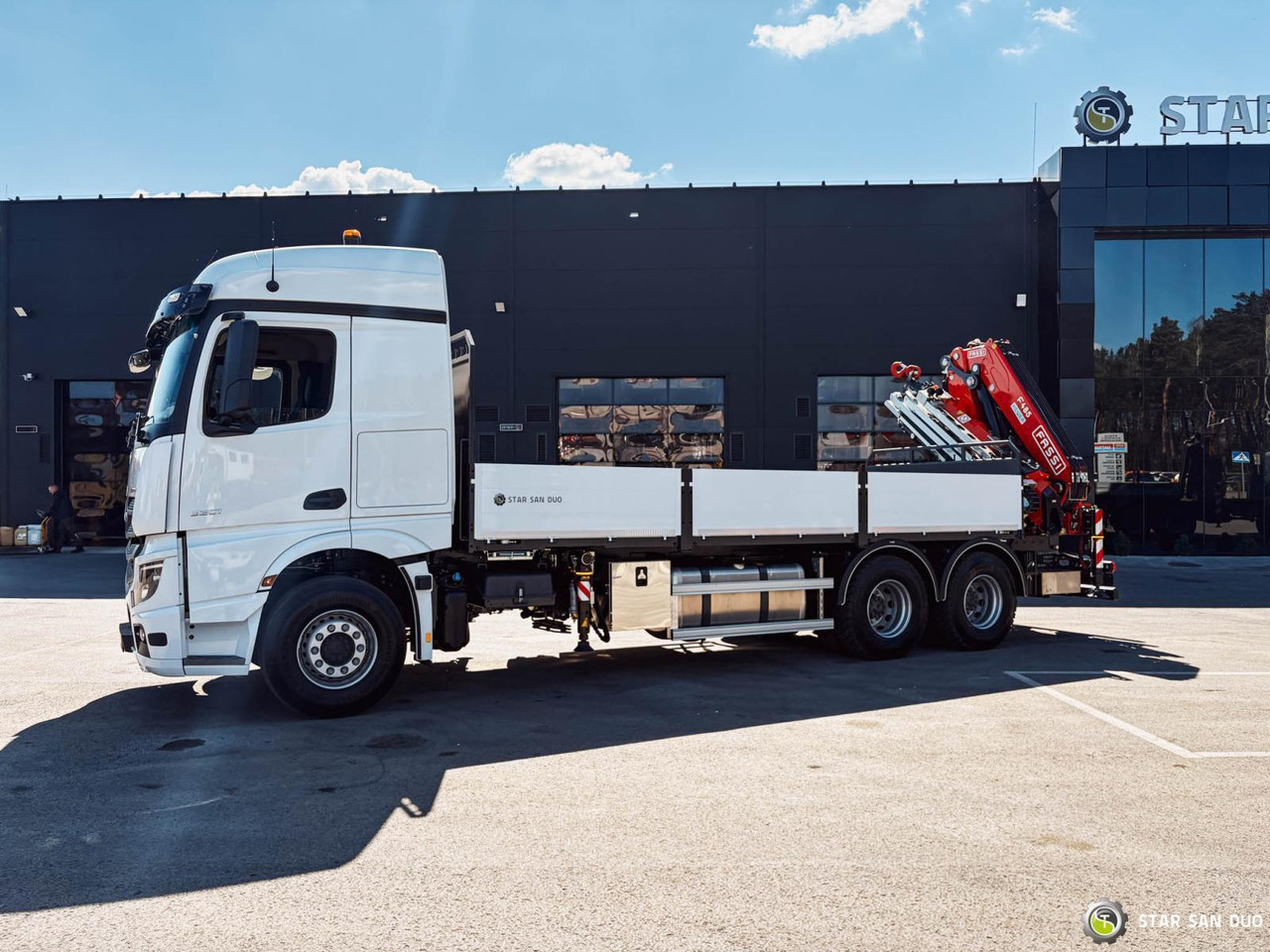 - Camion grue: photos 5 - Camion grue: photos 5
