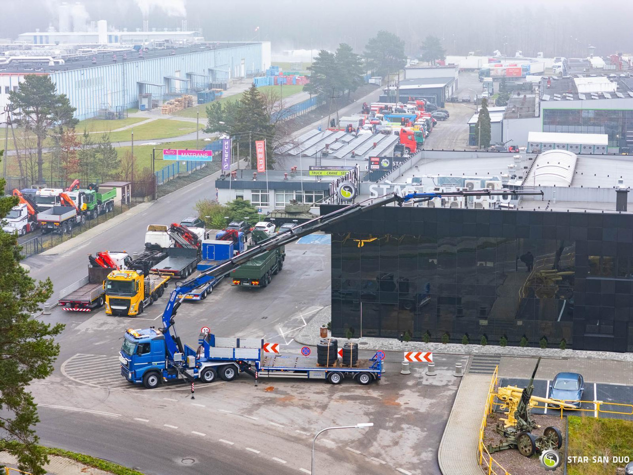 - Camion grue: photos 4 - Camion grue: photos 4