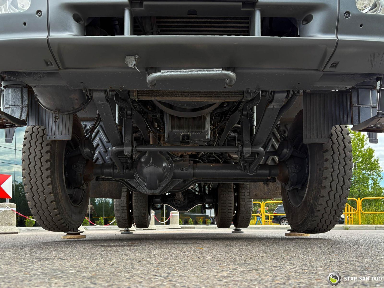 Camion avec nacelle : photos 26 Camion avec nacelle : photos 26