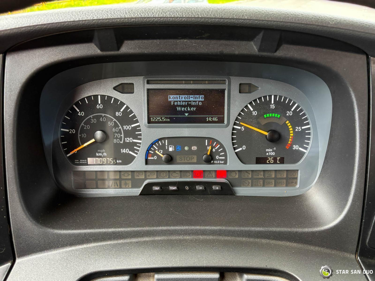 Camion avec nacelle : photos 15 Camion avec nacelle : photos 15