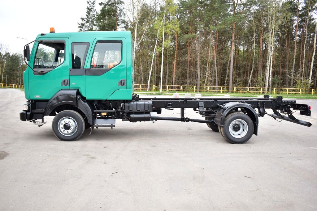 Renault MIDLUM 4x4 DOKA DUBEL KABINE CHASSIS - Châssis cabine: photos 2 Renault MIDLUM 4x4 DOKA DUBEL KABINE CHASSIS - Châssis cabine: photos 2