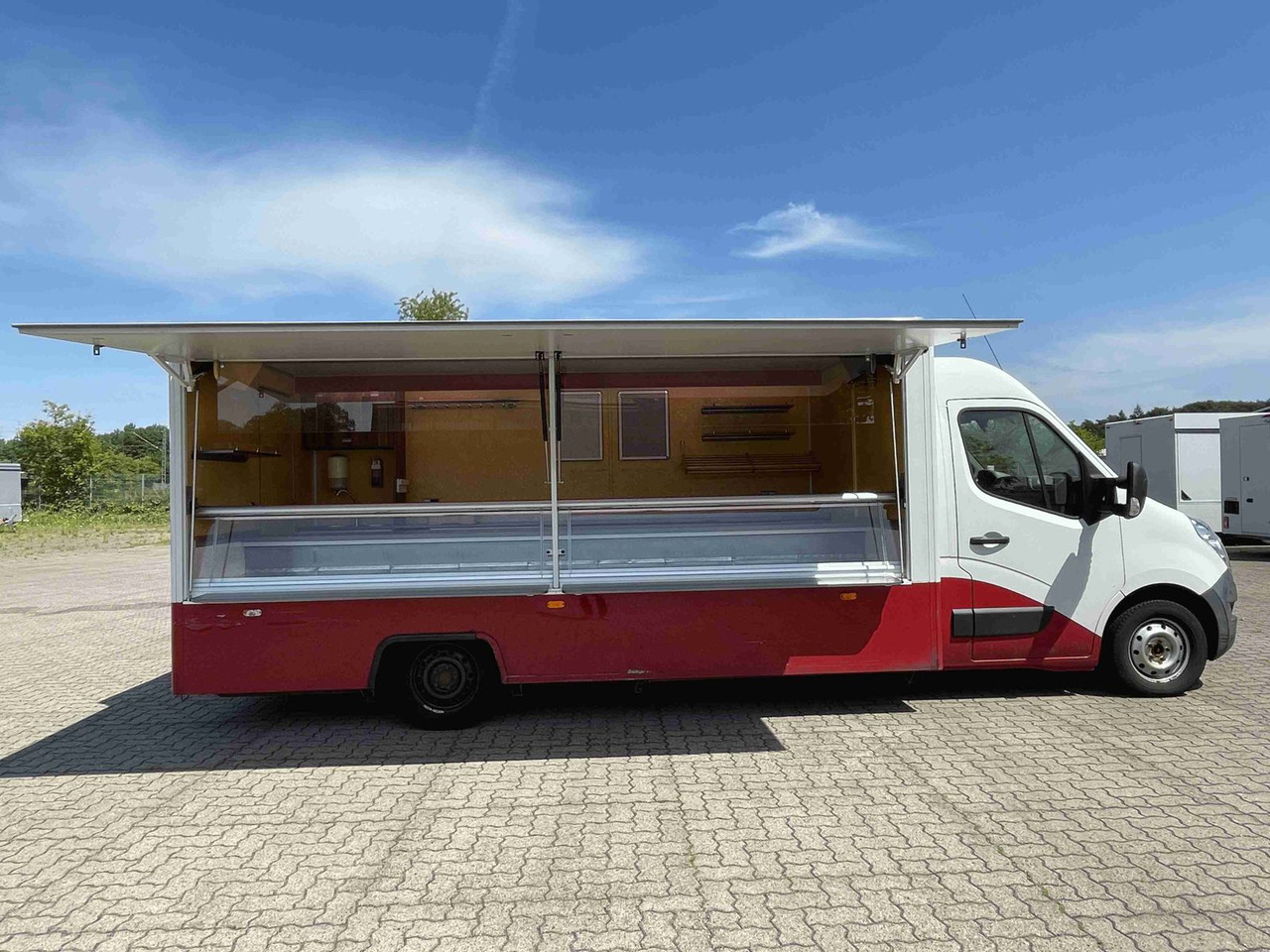 Renault Master - Camion magasin: photos 1 Renault Master - Camion magasin: photos 1
