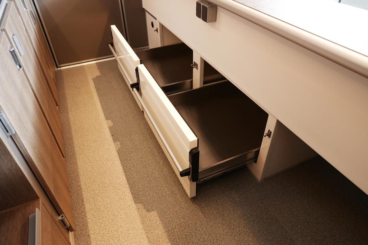 Verkaufsanhänger BORCO HÖHNS - Remorque magasin: photos 5 Verkaufsanhänger BORCO HÖHNS - Remorque magasin: photos 5