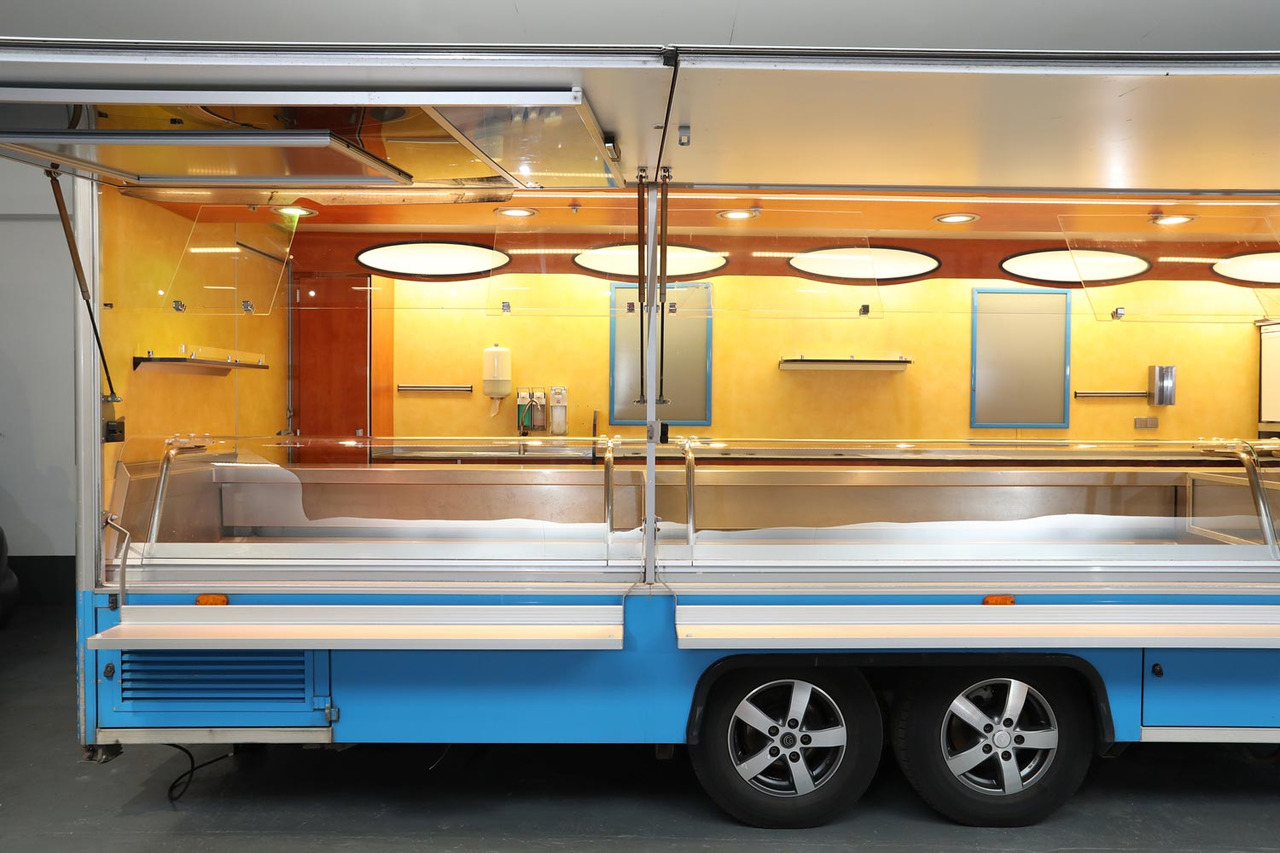 Wochenmarktmobil Tamhart - Camion magasin: photos 5 Wochenmarktmobil Tamhart - Camion magasin: photos 5