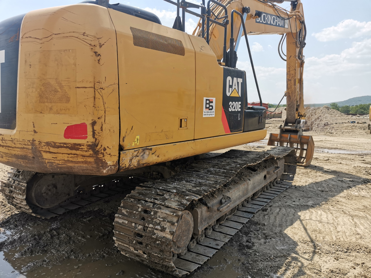 CATERPILLAR 320 E - Pelle sur chenille: photos 3 CATERPILLAR 320 E - Pelle sur chenille: photos 3