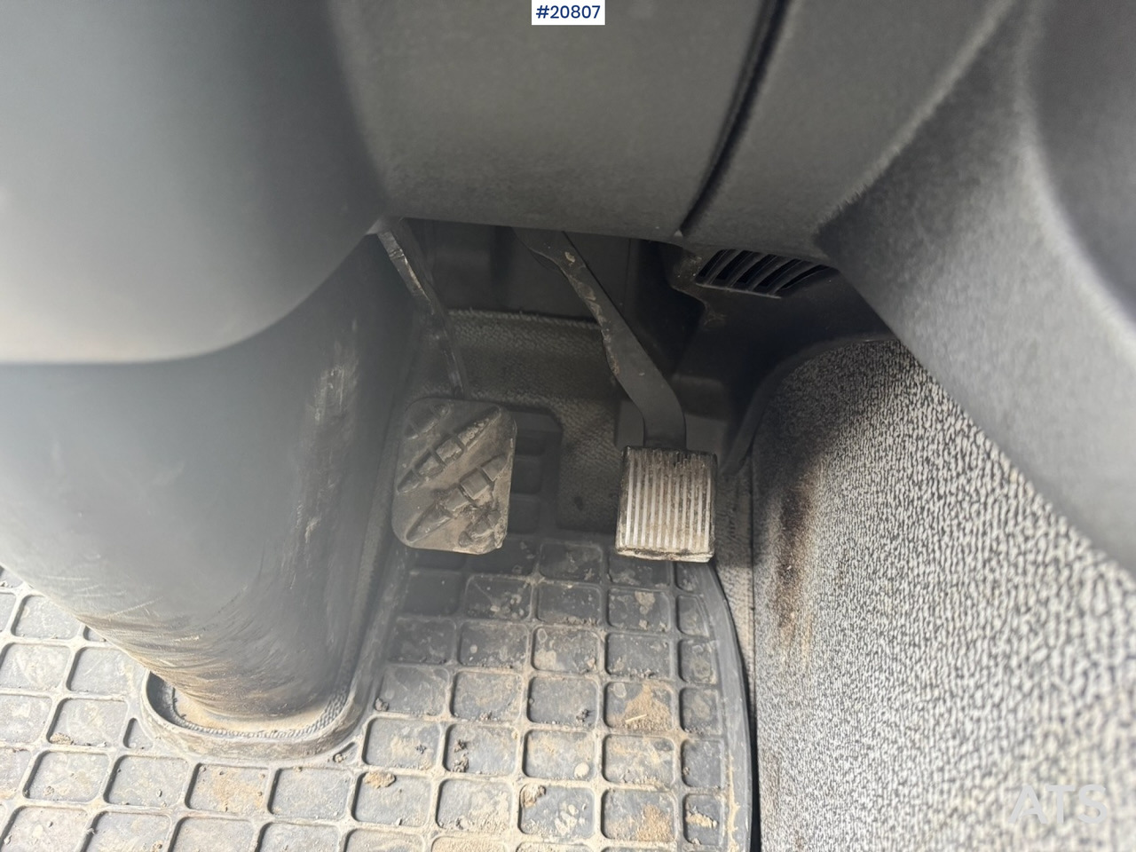 Camion, Travaux routiers Volvo FE320: photos 40 Camion, Travaux routiers Volvo FE320: photos 40