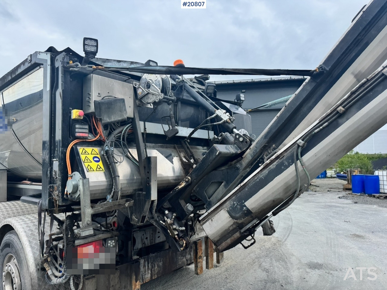 Camion, Travaux routiers Volvo FE320: photos 24 Camion, Travaux routiers Volvo FE320: photos 24