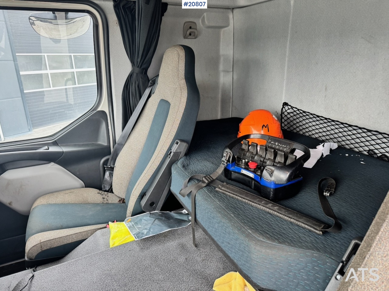 Camion, Travaux routiers Volvo FE320: photos 37 Camion, Travaux routiers Volvo FE320: photos 37