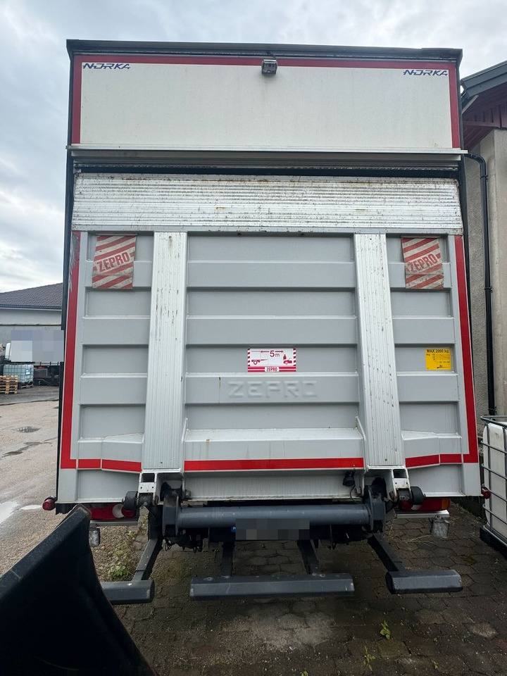 DAF CF310 - Camion fourgon: photos 4 DAF CF310 - Camion fourgon: photos 4