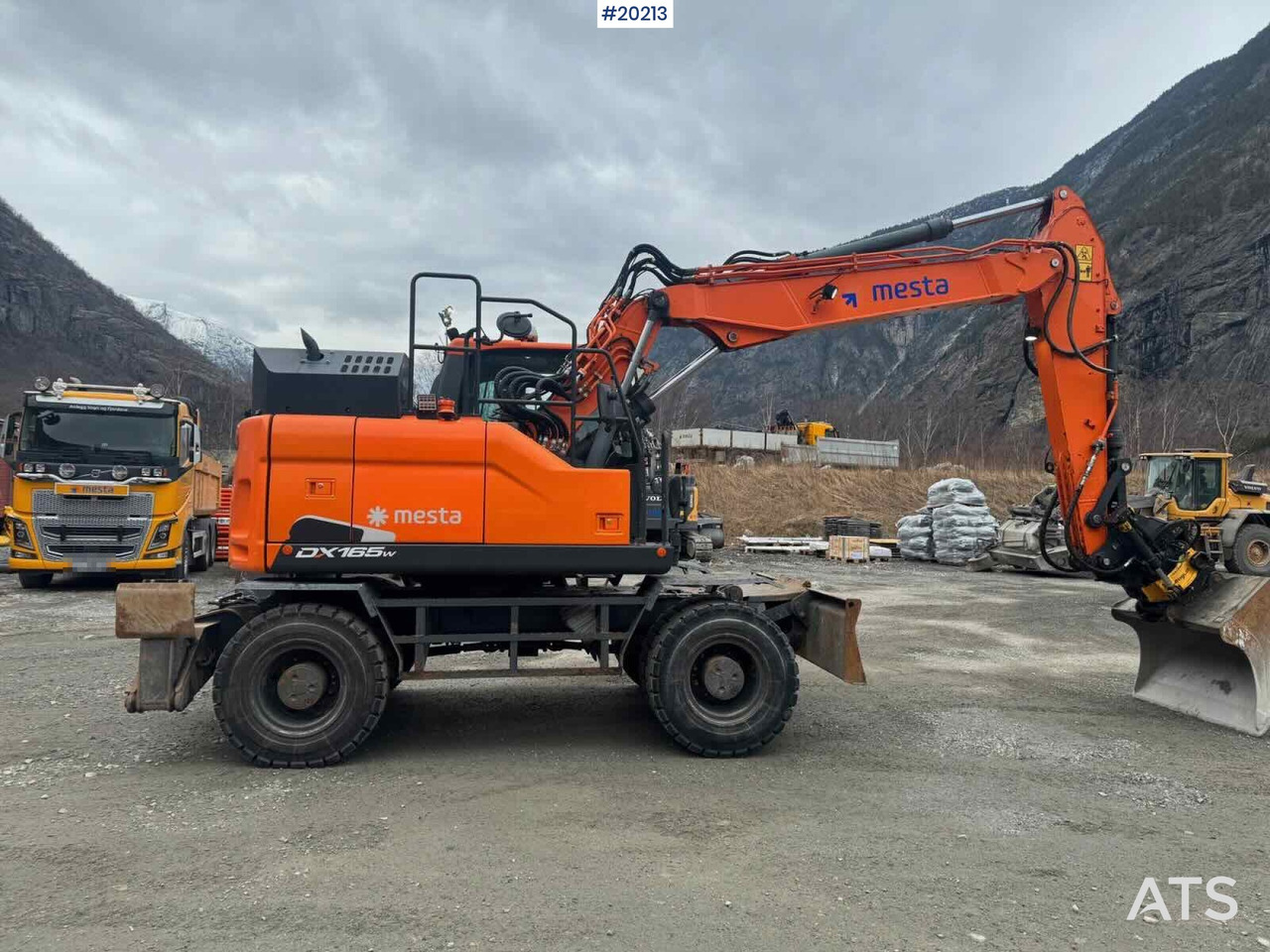 Doosan DX165W-5 - Chargeuse sur pneus: photos 3 Doosan DX165W-5 - Chargeuse sur pneus: photos 3