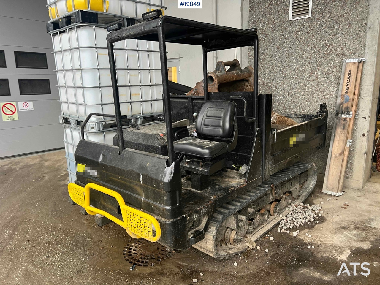 Dumper C30R-1 Beltedumper - Tombereau: photos 1 Dumper C30R-1 Beltedumper - Tombereau: photos 1