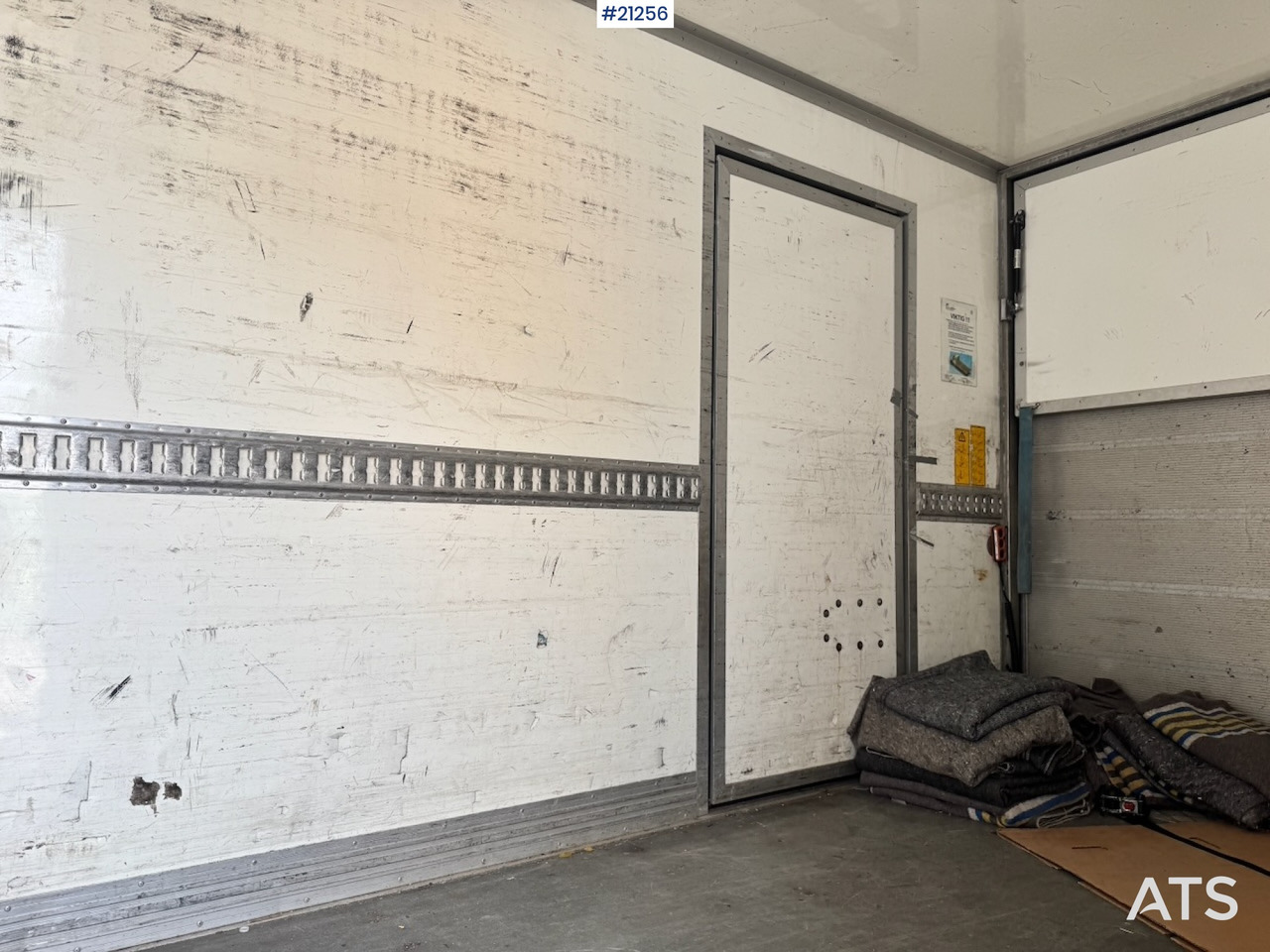 Fourgon grand volume Ford TRANSIT: photos 20