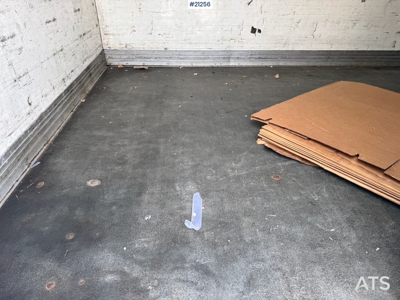 Fourgon grand volume Ford TRANSIT: photos 22