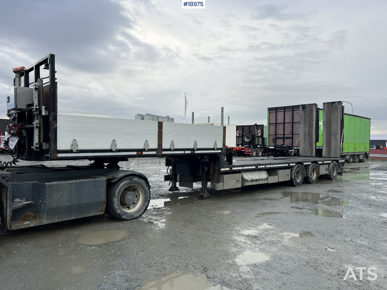 HRD Maskinsemi - Semi-remorque porte-voitures: photos 4 HRD Maskinsemi - Semi-remorque porte-voitures: photos 4