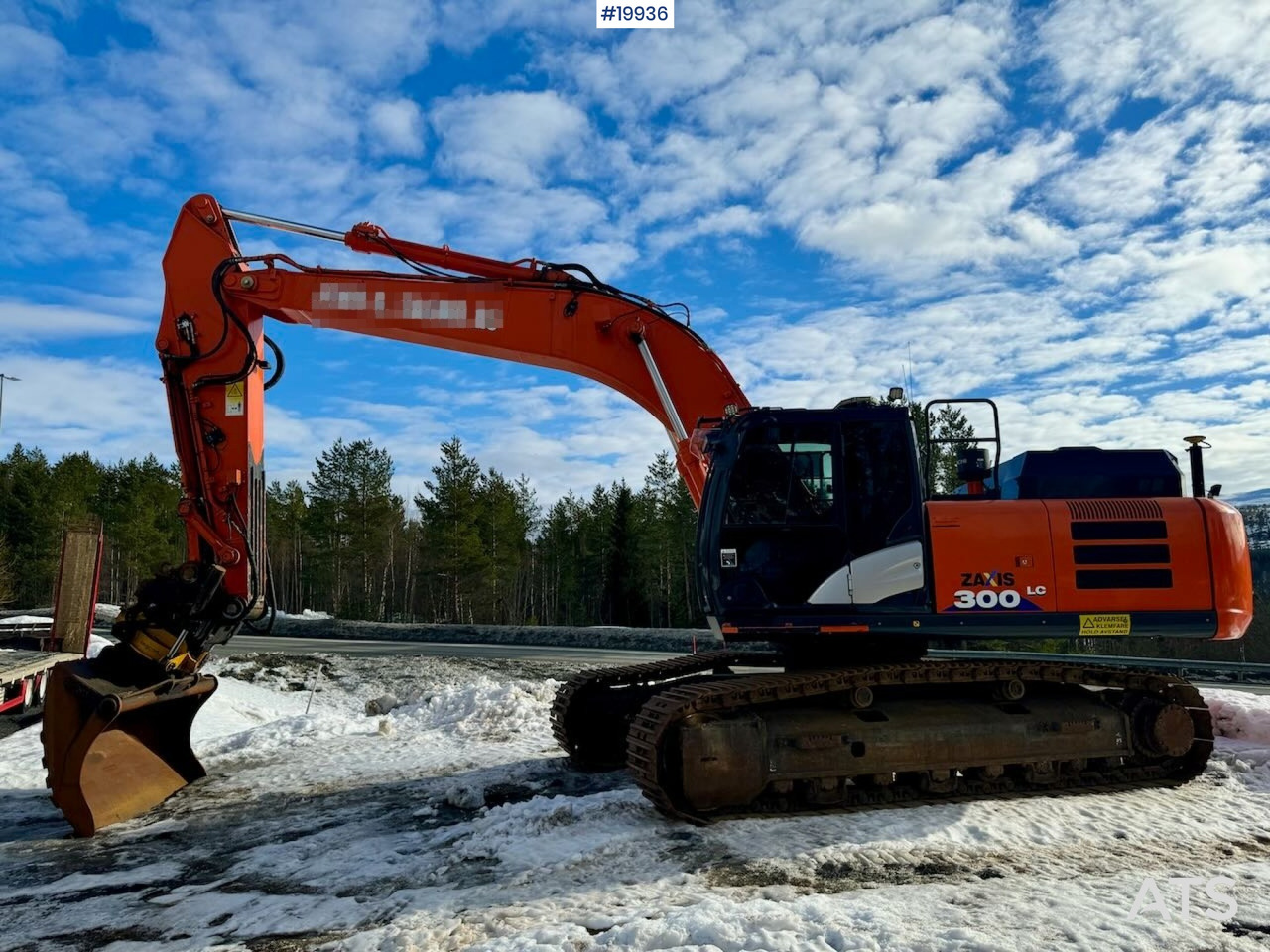 Hitachi ZX300LC-6 Beltegraver m/ 2 skuffer, tilt og GPS - Pelle sur chenille: photos 2 Hitachi ZX300LC-6 Beltegraver m/ 2 skuffer, tilt og GPS - Pelle sur chenille: photos 2
