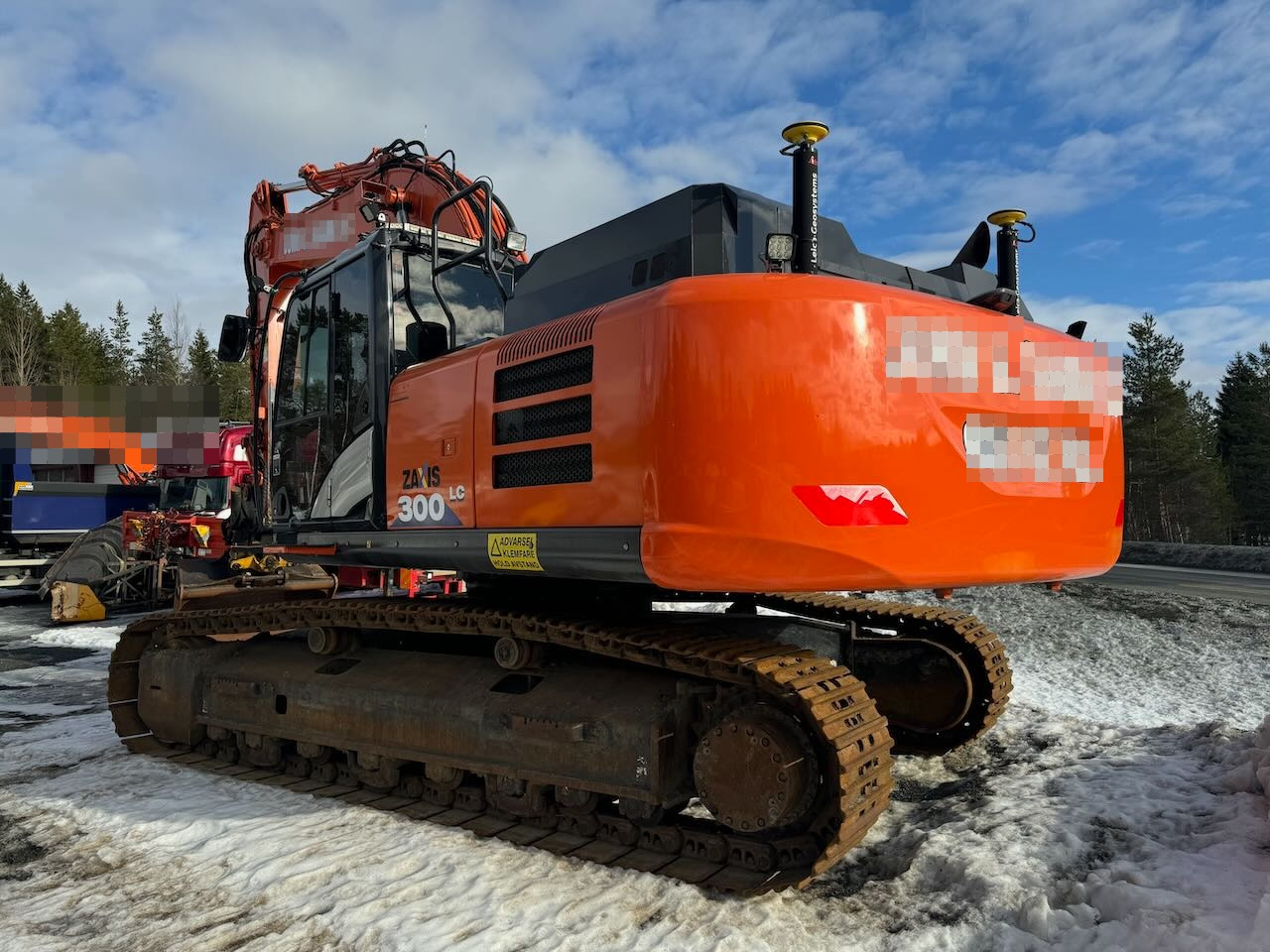 Hitachi ZX300LC-6 Beltegraver m/ 2 skuffer, tilt og GPS - Pelle sur chenille: photos 3 Hitachi ZX300LC-6 Beltegraver m/ 2 skuffer, tilt og GPS - Pelle sur chenille: photos 3