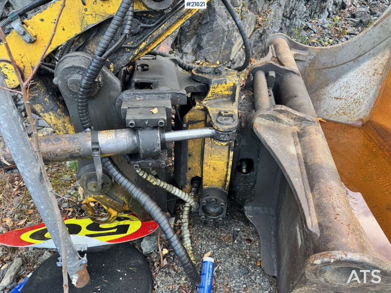 Pelle sur chenille Komatsu Komatsu PC290LC-10 m/ Rototilt, 2 skuffer og GPS. Nytt understell!: photos 17